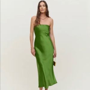 Reformation - Joanne Silk Dress in Palm Green, size 4, 100% silk. Dry clean only